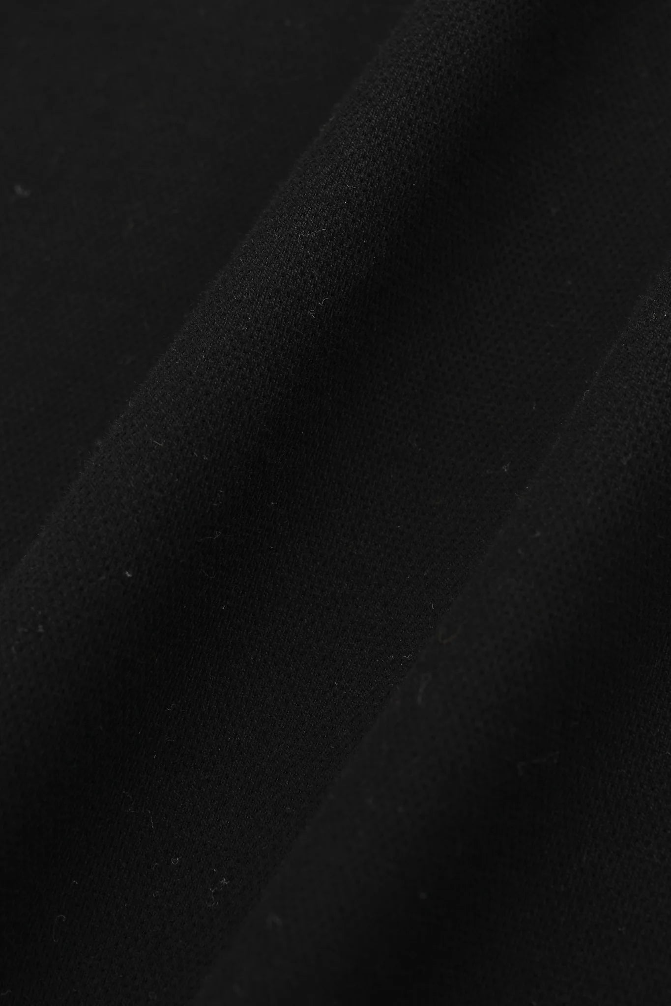 BLACK CREW NECK TEE – JAMES HARPER