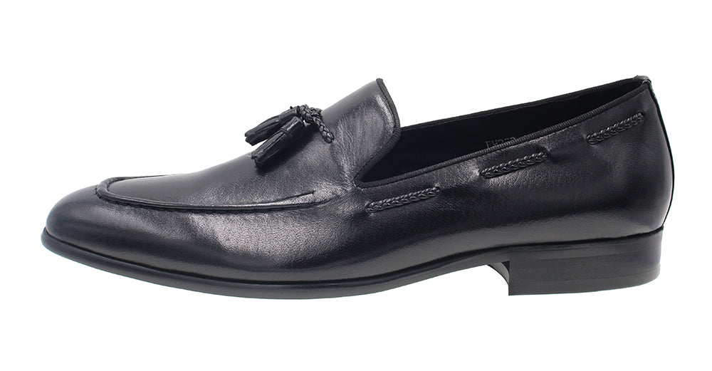 MARTINO BLACK LEATHER SHOE WITH TASSEL